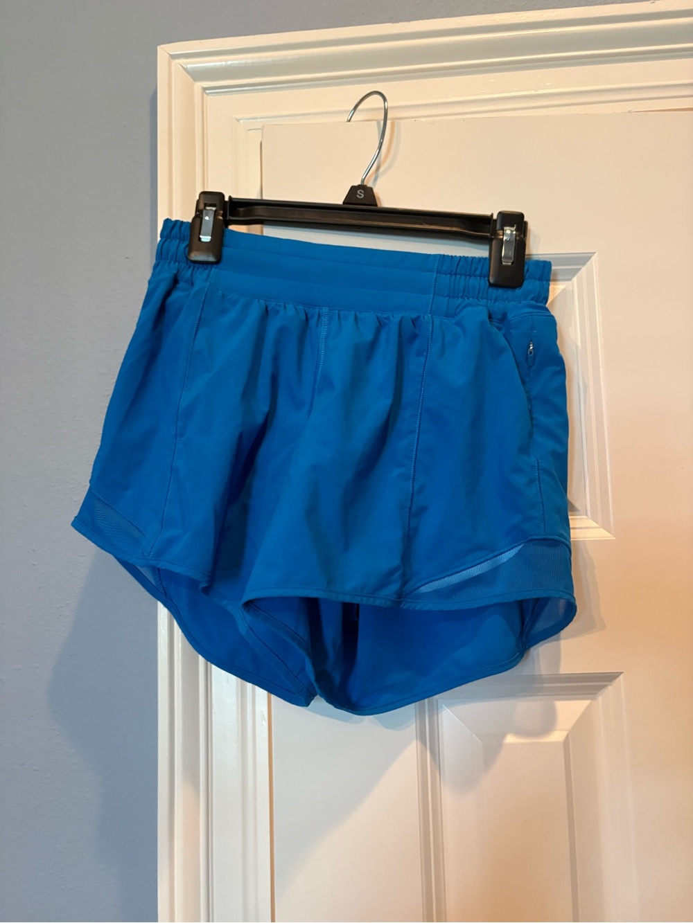 lululemon athletica Women’s Athletic Shorts in Bright Blue